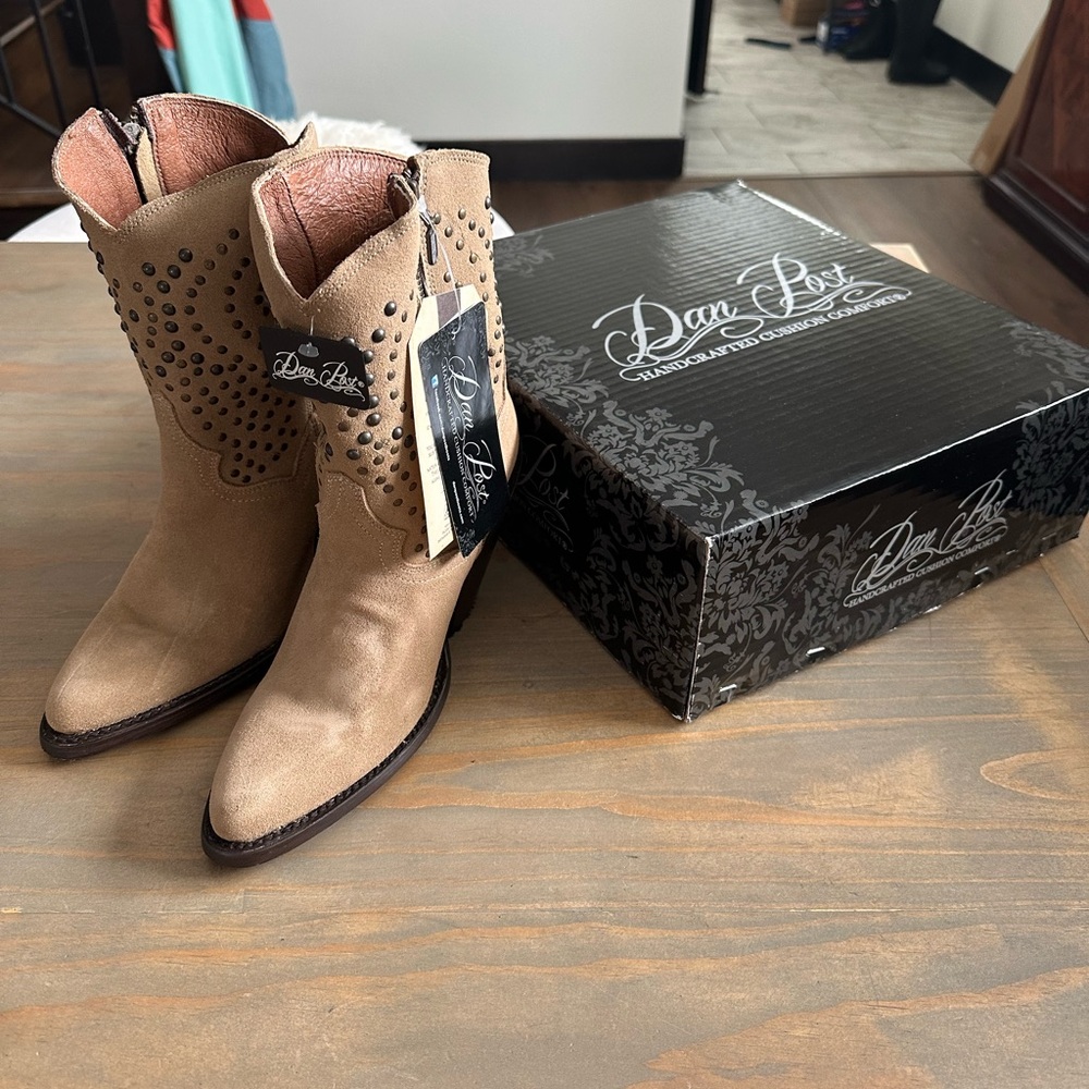 Dan Post Stud Boots Taupe size 37